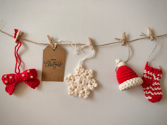 Beaded Bow Ornament Set