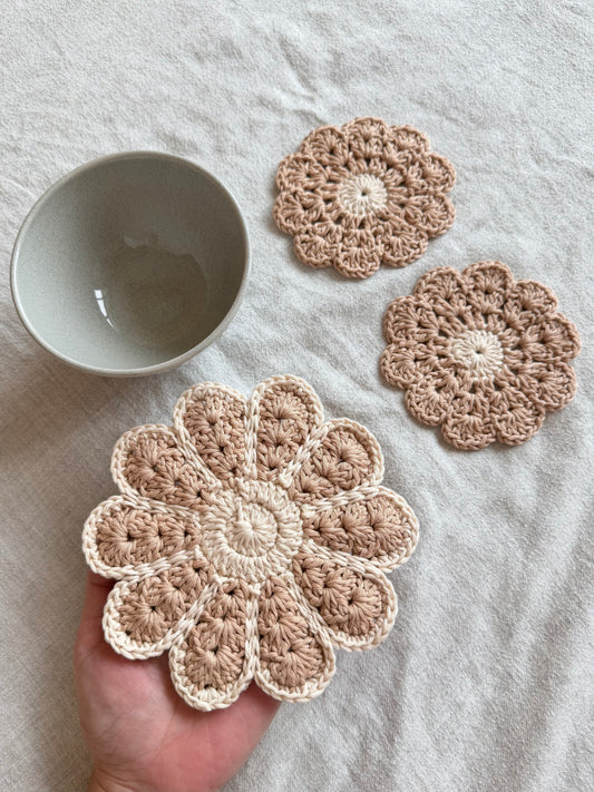 Vintage Petals Coaster Set