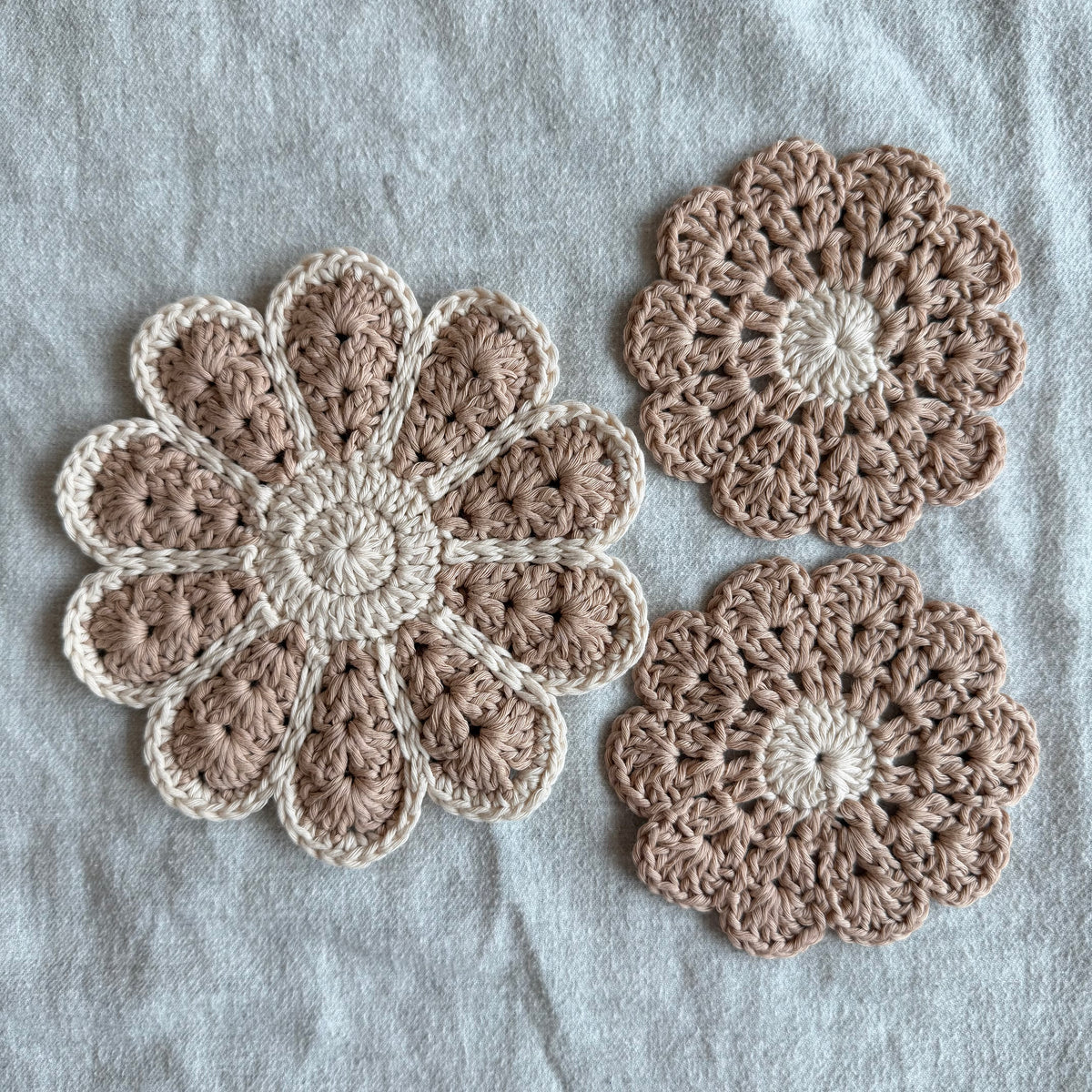 Vintage Petals Coaster Set