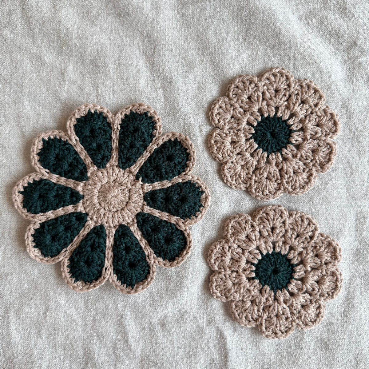 Vintage Petals Coaster Set