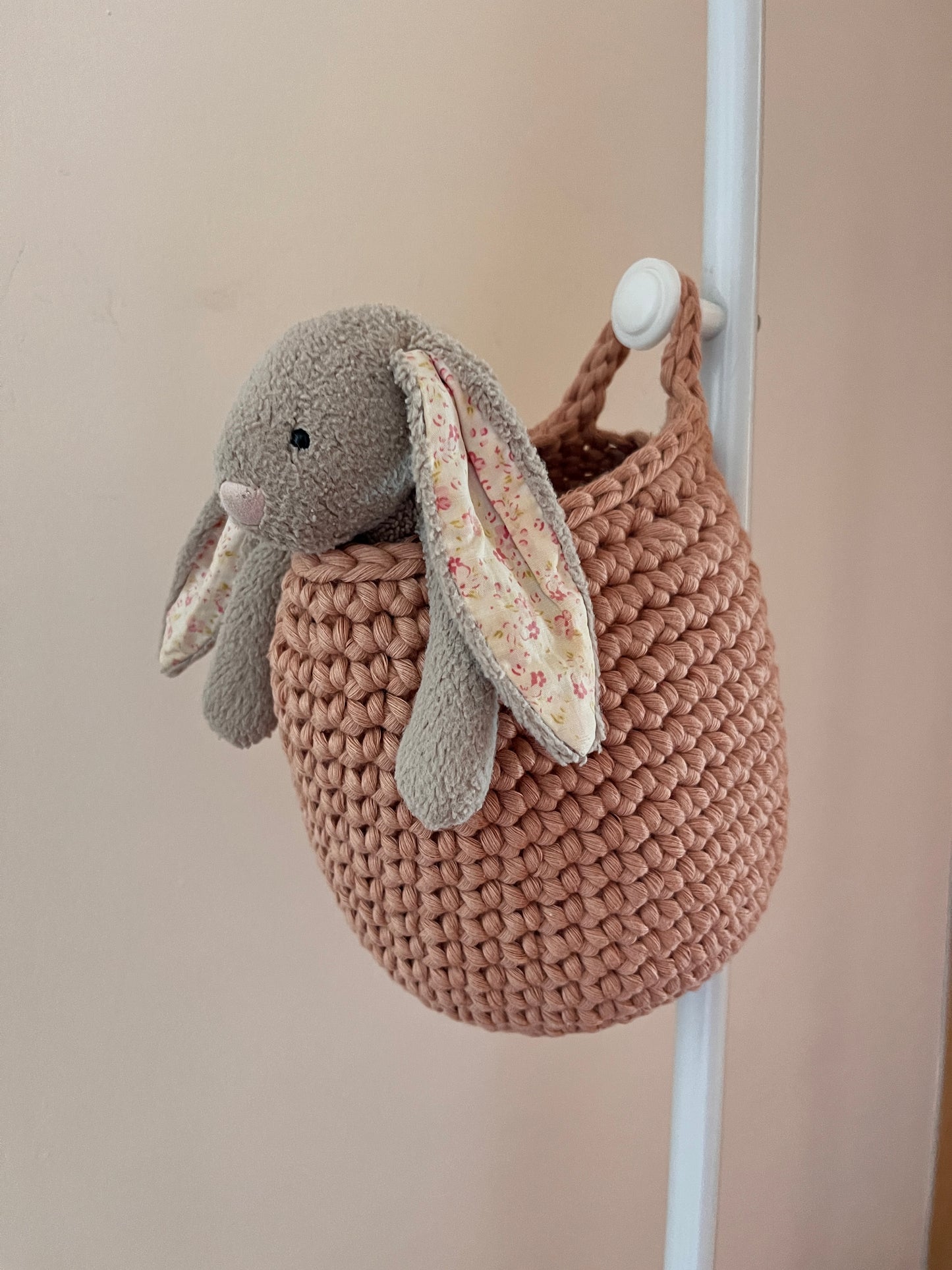 Slouchy Hanging Basket