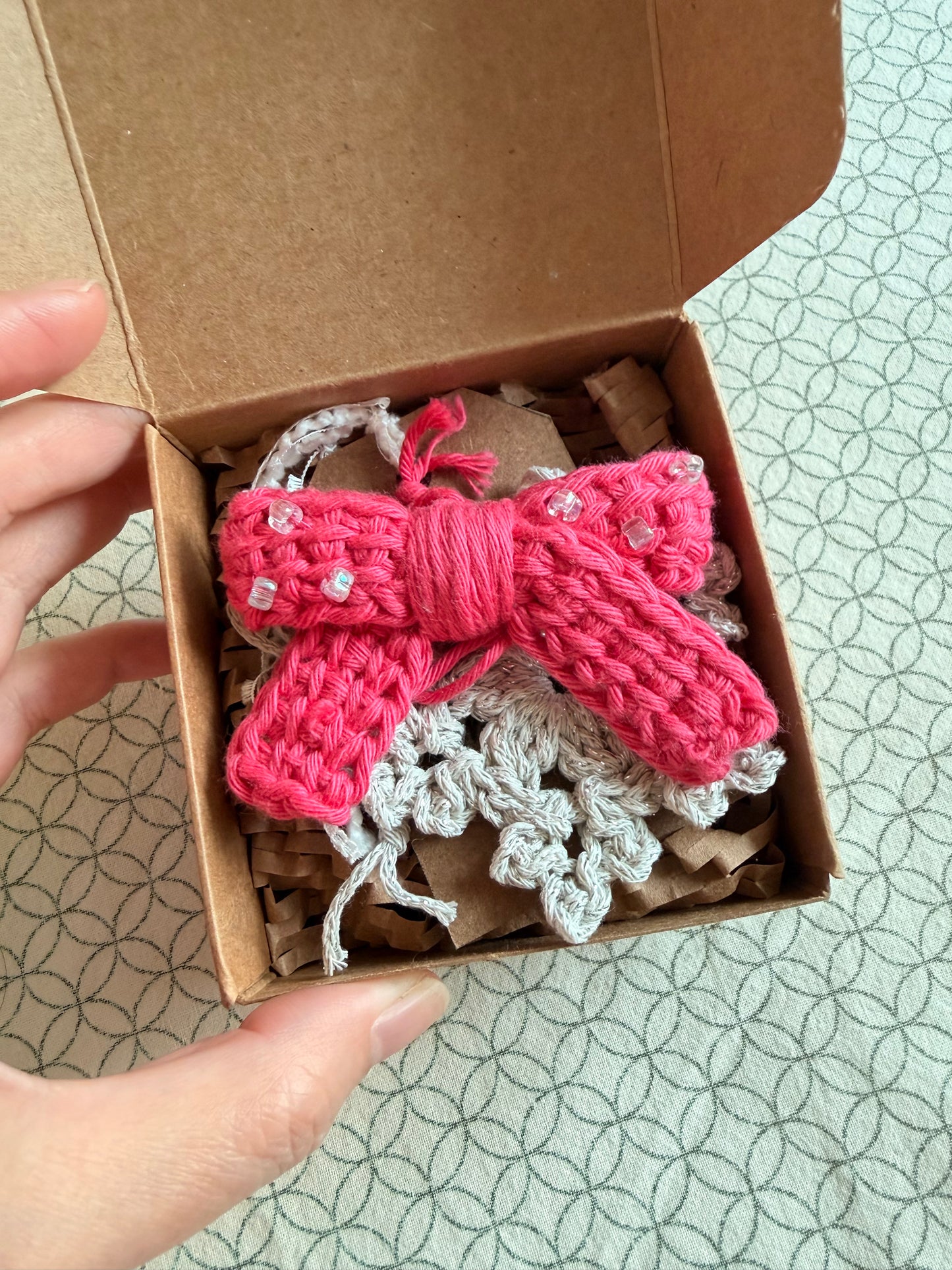 Beaded Bow Ornament Set