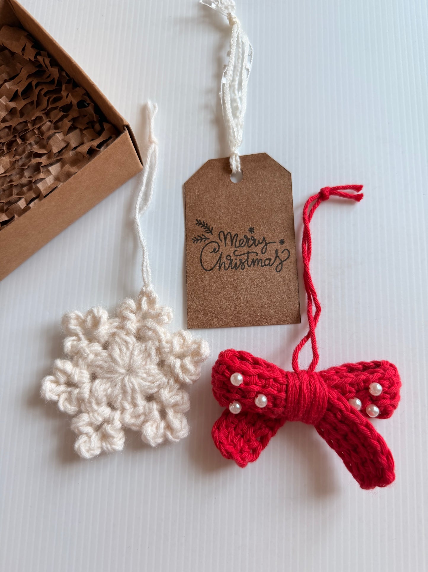 Beaded Bow Ornament Set