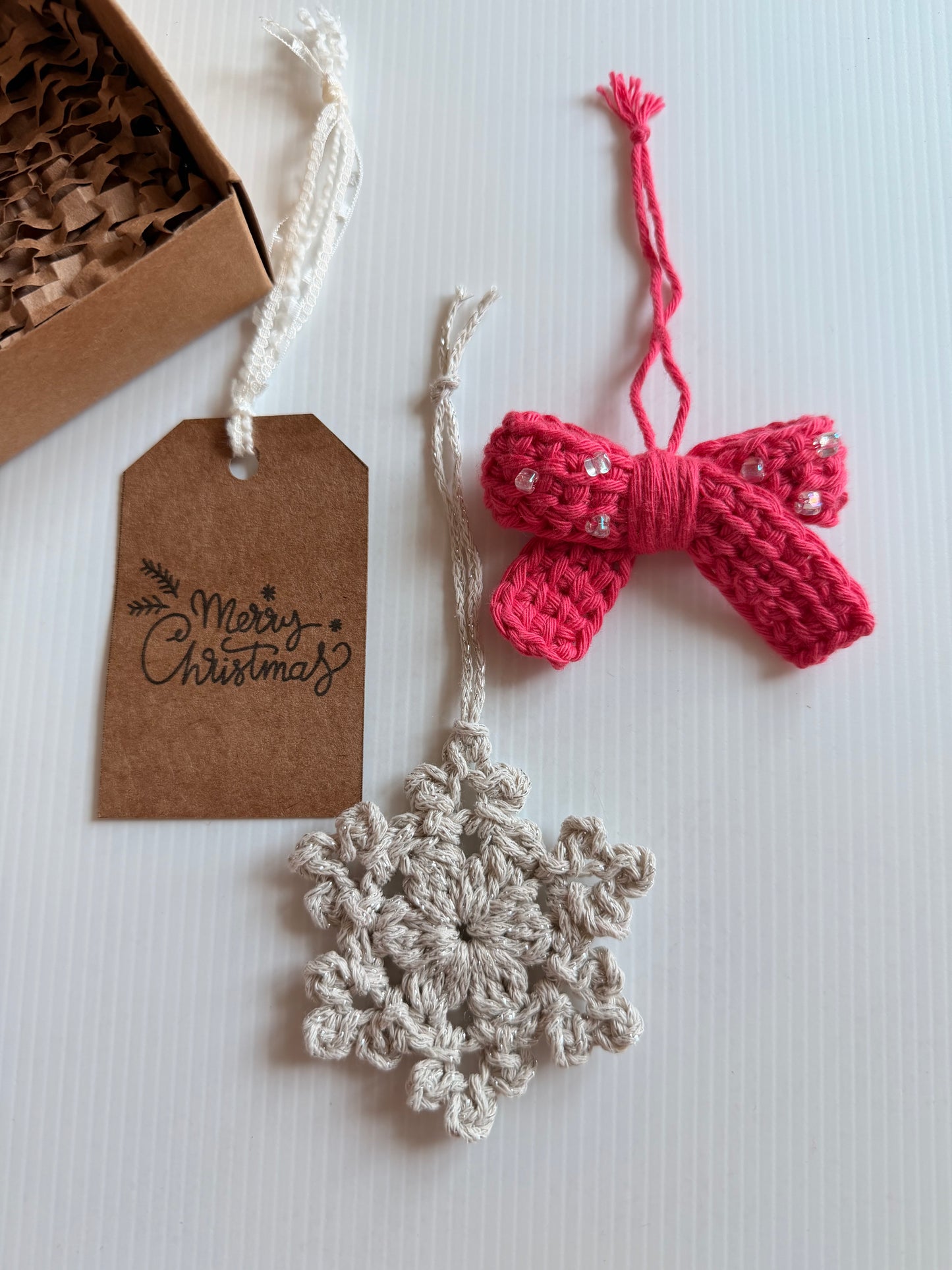 Beaded Bow Ornament Set