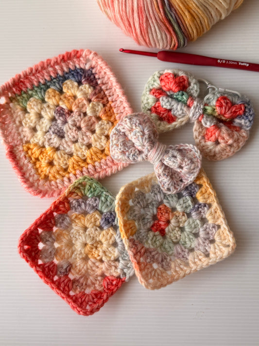 CROCHET LESSON - Beginner Granny Square